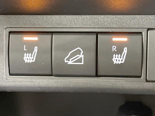 TOYOTA YARIS CROSS HYBRID 2025 Image 31