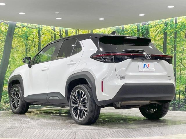 TOYOTA YARIS CROSS HYBRID 2025 Image 31