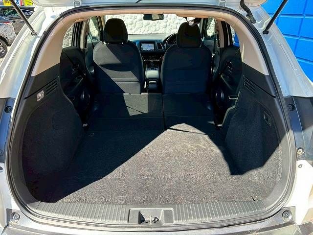 HONDA VEZEL HYBRID 2020 Image 31