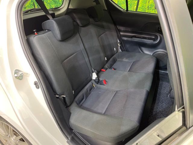 TOYOTA AQUA 2015 Image 31