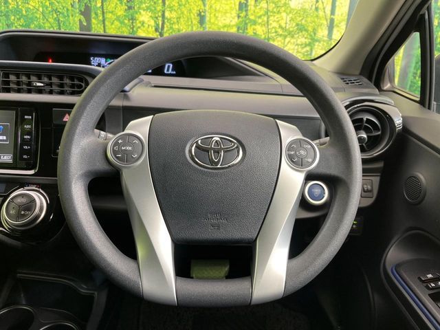 TOYOTA AQUA 2015 Image 31