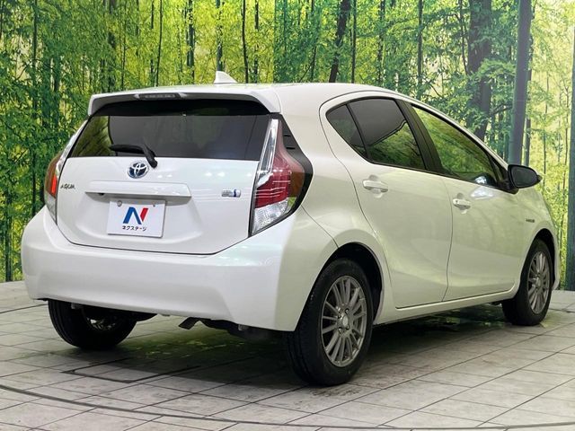 TOYOTA AQUA 2015 Image 31
