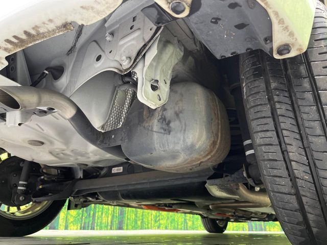 TOYOTA AQUA 2015 Image 31