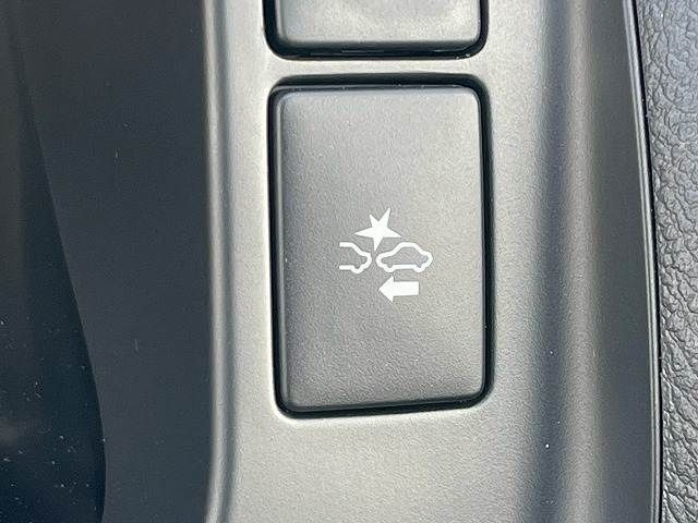 TOYOTA HIACE VAN 2WD 2025 Image 31