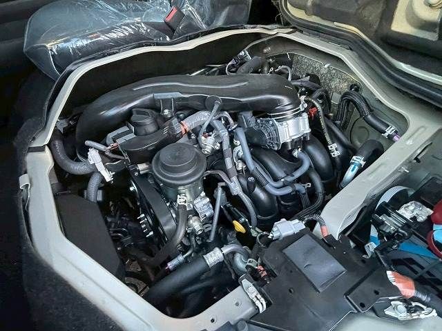 TOYOTA HIACE VAN 2WD 2025 Image 31