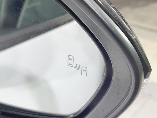 TOYOTA YARIS CROSS HYBRID 2025 Image 31