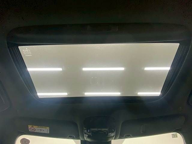 TOYOTA LEXUS RX350H 2023 Image 31