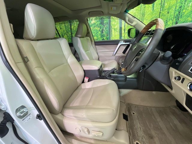 TOYOTA LANDCRUISER PRADO 2022 Image 31