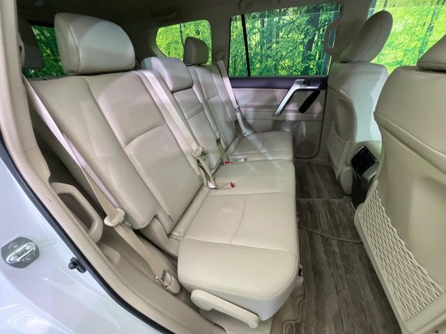 TOYOTA LANDCRUISER PRADO 2022 Image 31