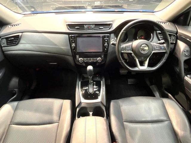 NISSAN X-TRAIL 2WD 2019 Image 31