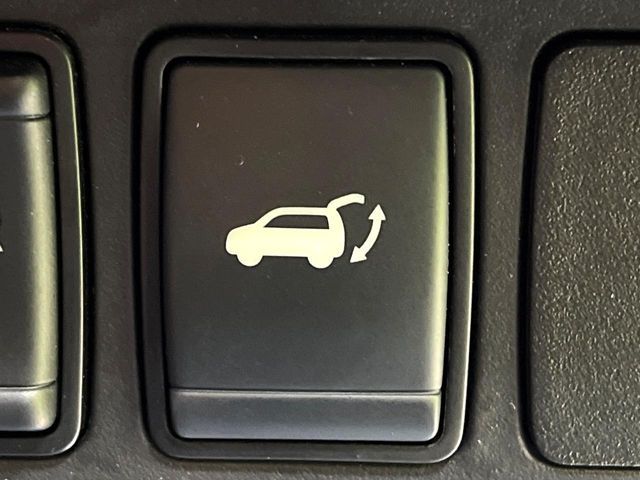 NISSAN X-TRAIL 2WD 2019 Image 31