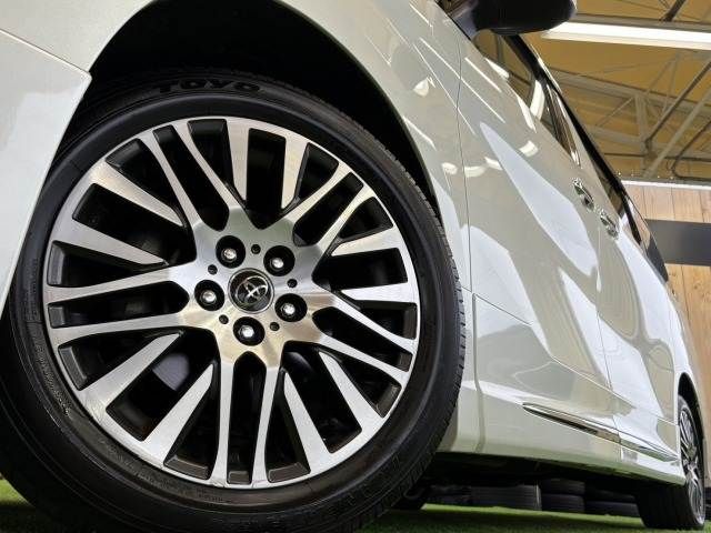 TOYOTA VELLFIRE 2015 Image 31