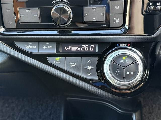 TOYOTA AQUA 2015 Image 31