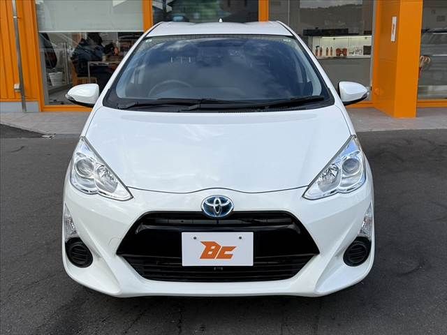 TOYOTA AQUA 2015 Image 31