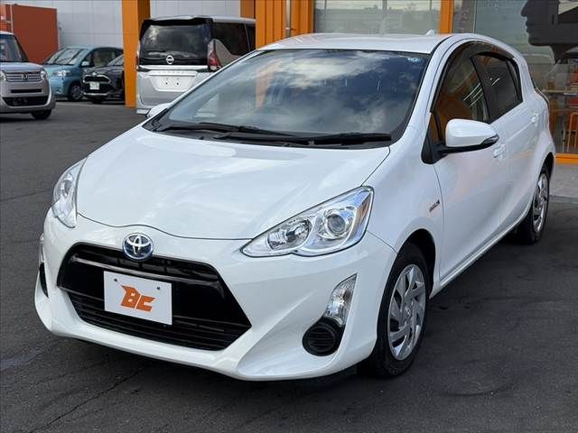 TOYOTA AQUA 2015 Image 31