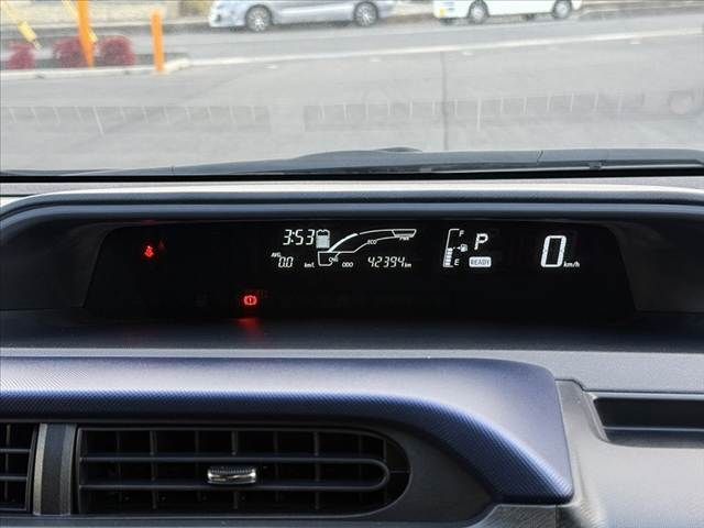 TOYOTA AQUA 2015 Image 31