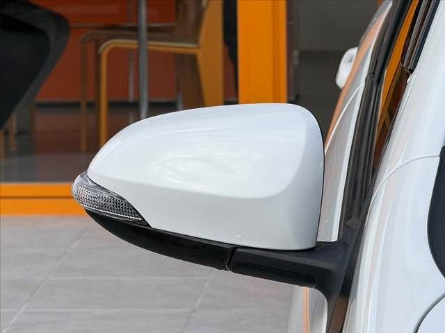 TOYOTA AQUA 2015 Image 31