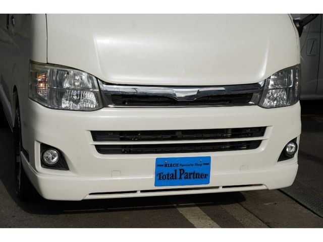 TOYOTA REGIUSACE VAN 4WD 2010 Image 31