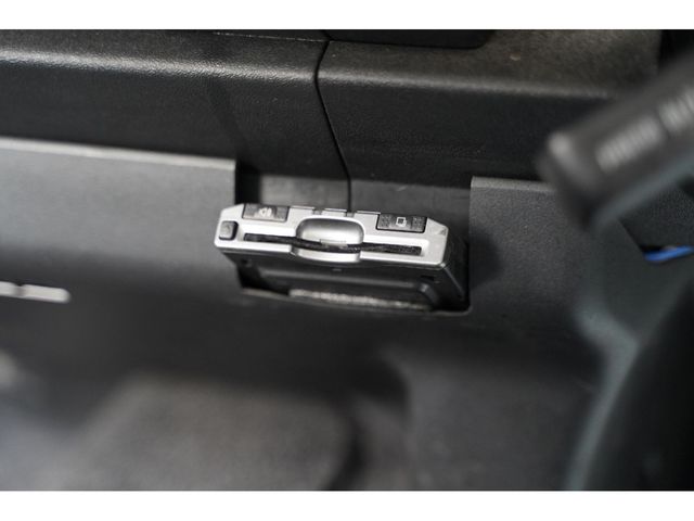 TOYOTA REGIUSACE VAN 4WD 2010 Image 31