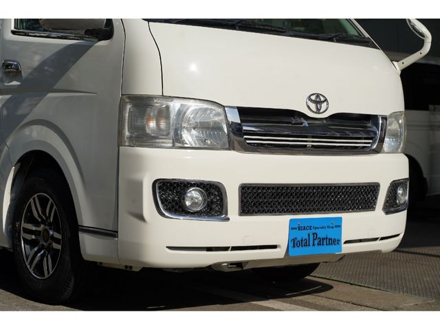 TOYOTA HIACE VAN 2WD 2006 Image 31
