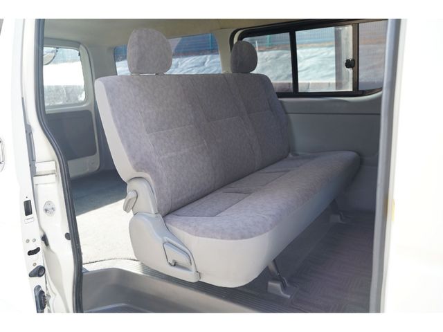 TOYOTA HIACE VAN 2WD 2006 Image 31