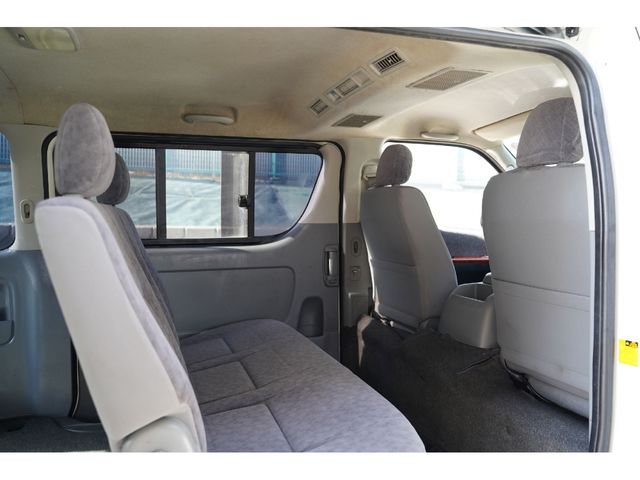TOYOTA HIACE VAN 2WD 2006 Image 31