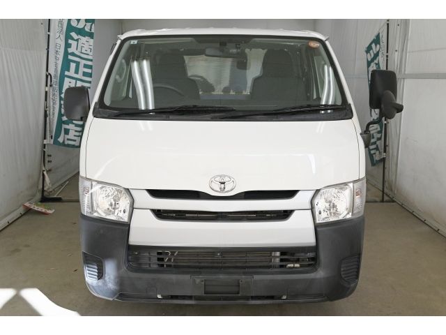 TOYOTA HIACE VAN 2WD 2015 Image 31