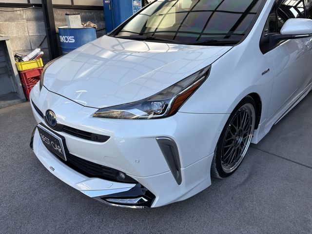 TOYOTA PRIUS 2019 Image 31