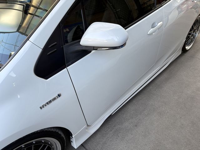 TOYOTA PRIUS 2019 Image 31