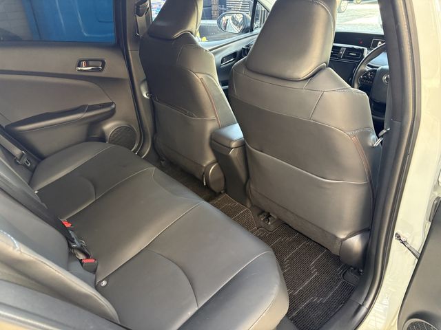 TOYOTA PRIUS 2019 Image 31