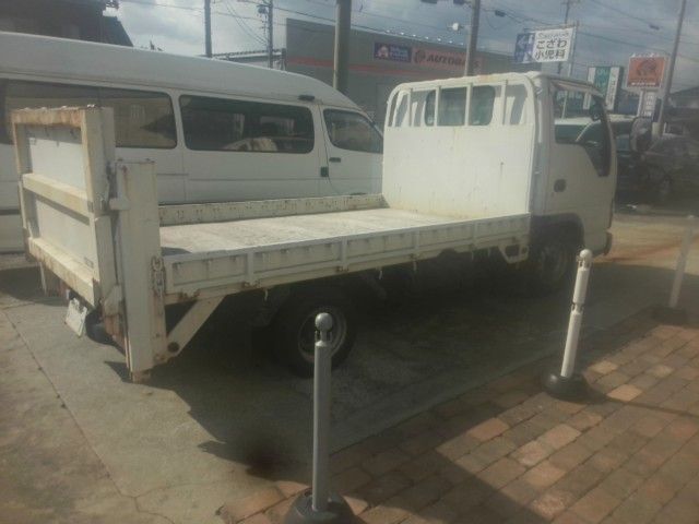 ISUZU ELF 2005 Image 31