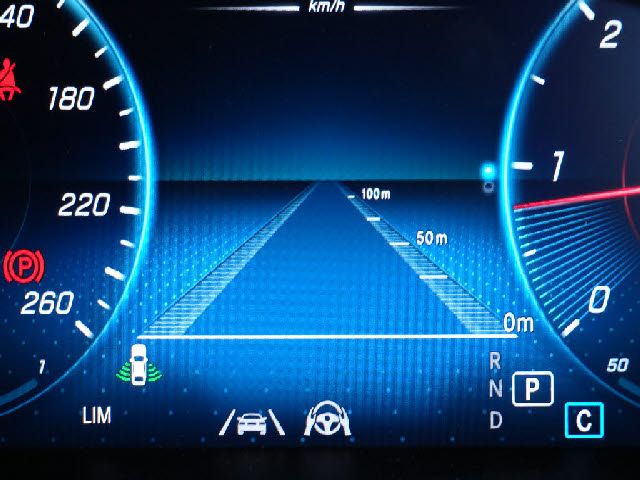 MERCEDES BENZ GLC CL 2019 Image 31