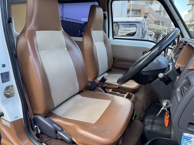 SUBARU SAMBAR DIAS VAN 2003 Image 31