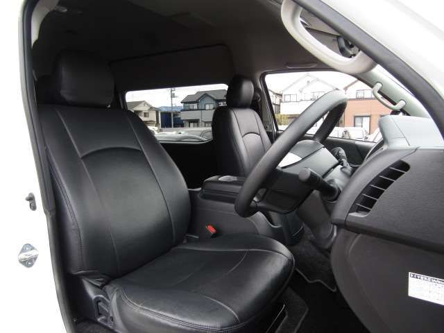 TOYOTA HIACE WAGON 4WD 2023 Image 31