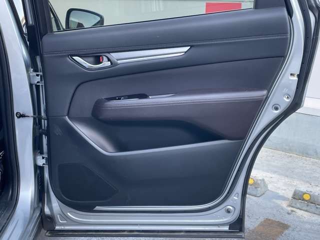 MAZDA CX-8 2018 Image 31