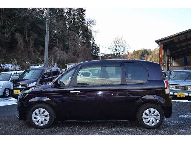 TOYOTA SPADE 2015 Image 31