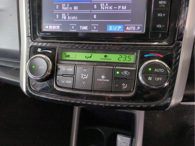 TOYOTA COROLLA FIELDER HYBR 2014 Image 31