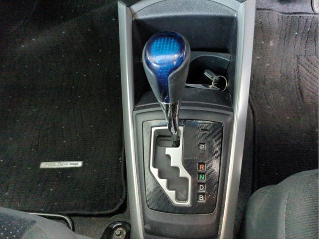 TOYOTA COROLLA FIELDER HYBR 2014 Image 31