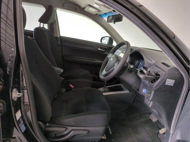 TOYOTA COROLLA FIELDER HYBR 2014 Image 31