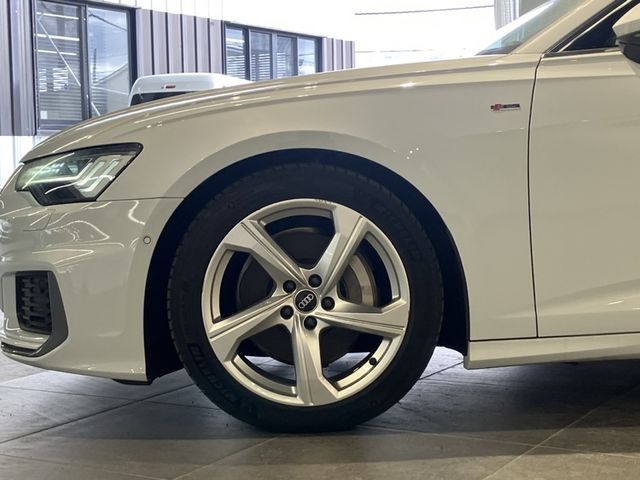 AUDI A6 AVANT 2022 Image 31