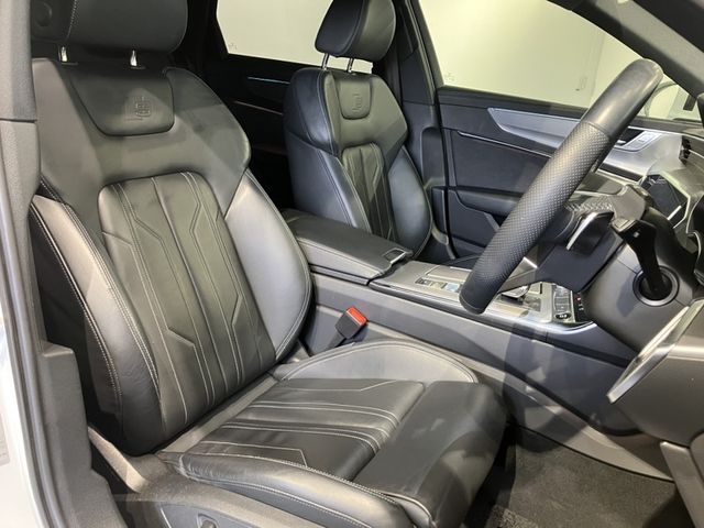 AUDI A6 AVANT 2022 Image 31