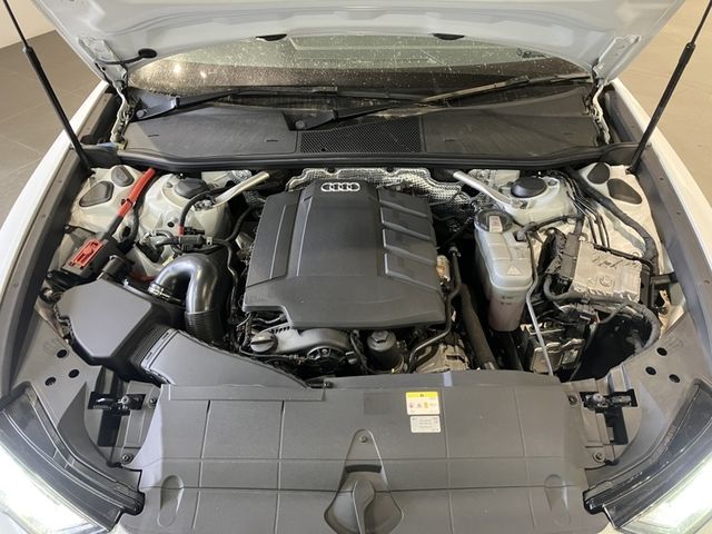 AUDI A6 AVANT 2022 Image 31