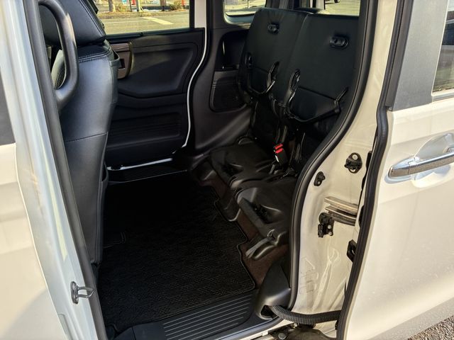 HONDA N BOX CUSTOM 2018 Image 31