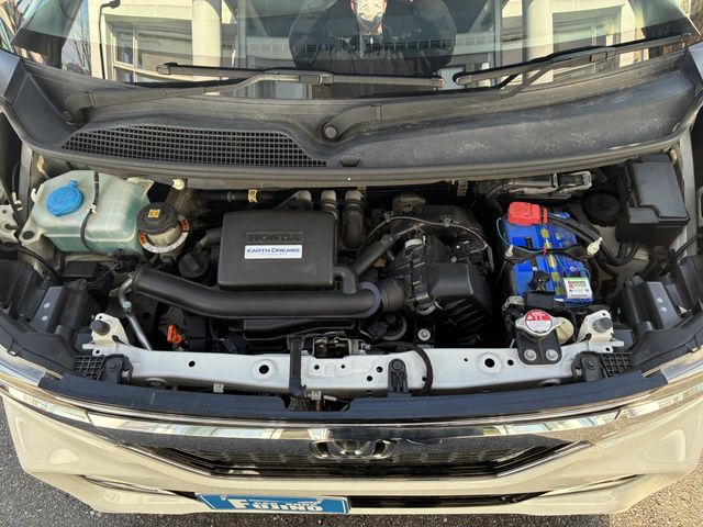 HONDA N BOX CUSTOM 2018 Image 31