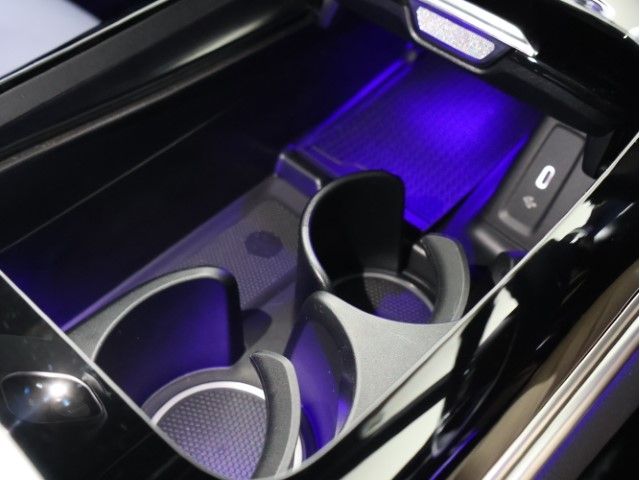 MERCEDES BENZ GLC CL 2023 Image 31