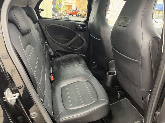 MCC SMART FORFOUR 2016 Image 31