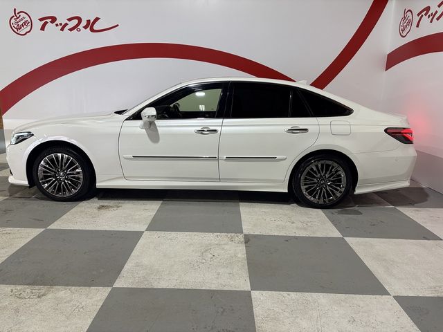 TOYOTA CROWN SEDAN HYBRID 4 2020 Image 31