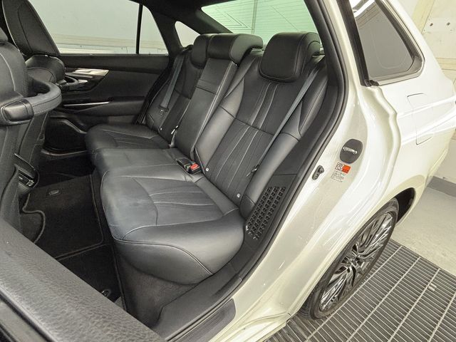 TOYOTA CROWN SEDAN HYBRID 4 2020 Image 31