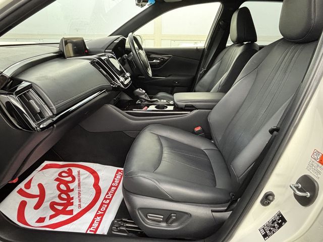 TOYOTA CROWN SEDAN HYBRID 4 2020 Image 31