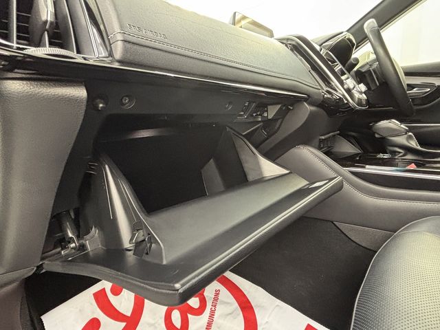 TOYOTA CROWN SEDAN HYBRID 4 2020 Image 31